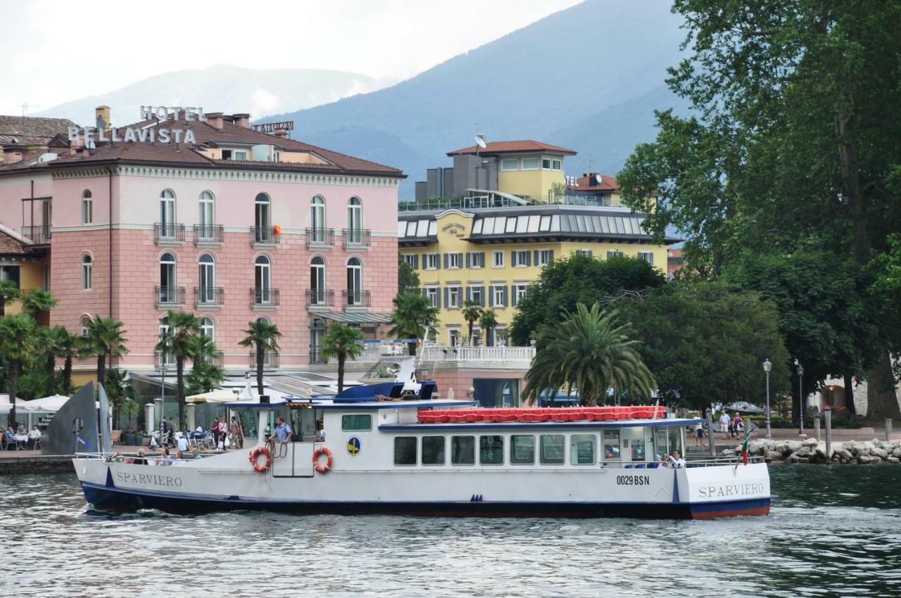 Lake & Castle View Apartment Riva del Garda Exterior foto